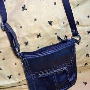 Women’s Fossil Black Leather Crossbody Bag - Pre❤️